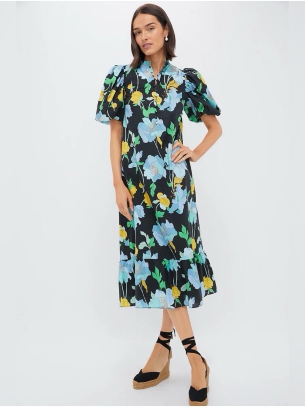 Brand NWT. Hyacinth House Floral Mimi Midi Dress